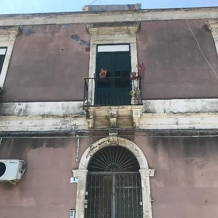 Frühstückspension Il Rifugio Di Luminiza Catania